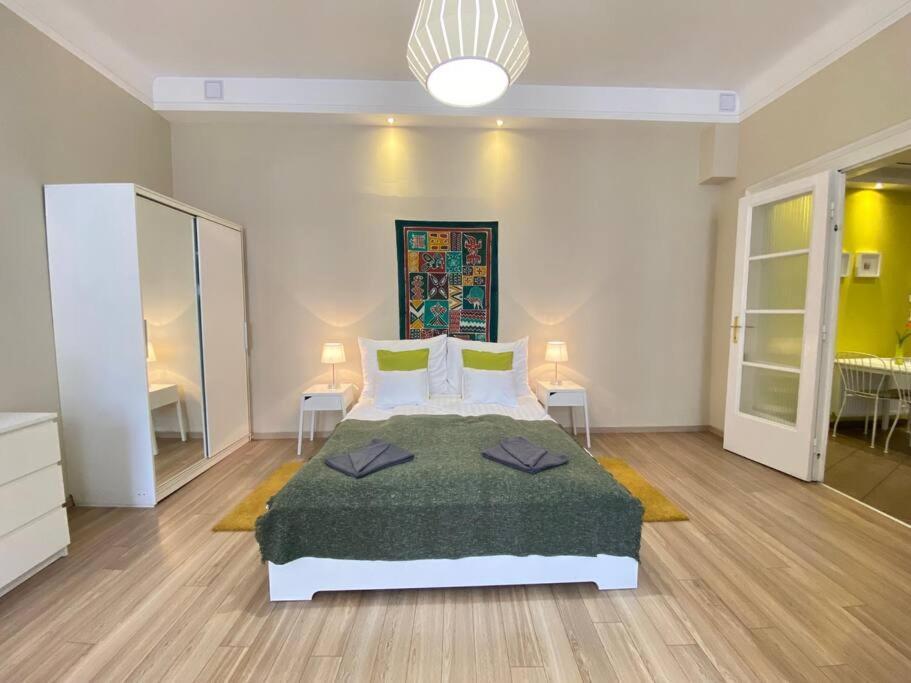 Orangehomes One Bedroom Comfy Apartment Budapest Eksteriør billede